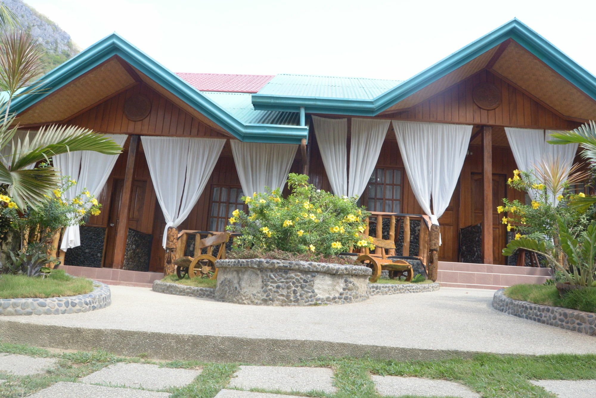 Jurias Garden Hotel El Nido Εξωτερικό φωτογραφία
